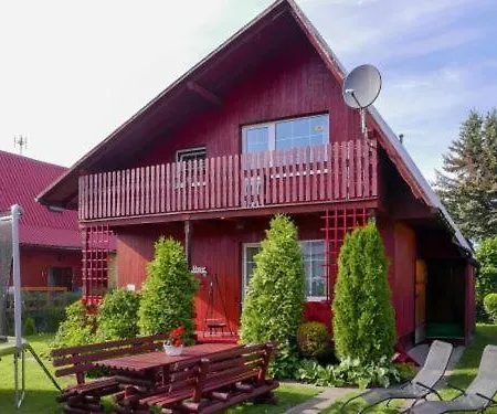 Rowianka 山林小屋 *
